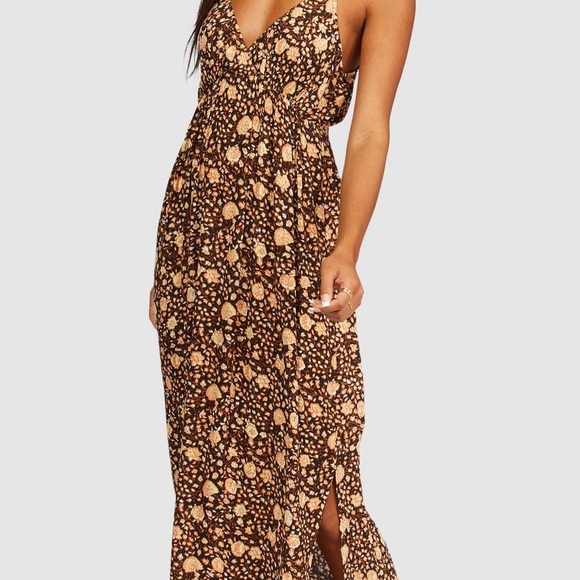 Billabong Floral Maxi Dress - Picture 7 of 8